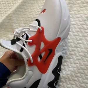 MENS NIKE REACT PRESTO